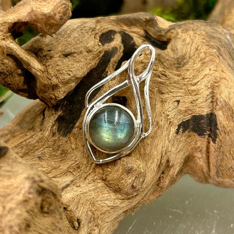 Cosmic Labradorite Pendants || .925 Sterling Silver-Nature's Treasures