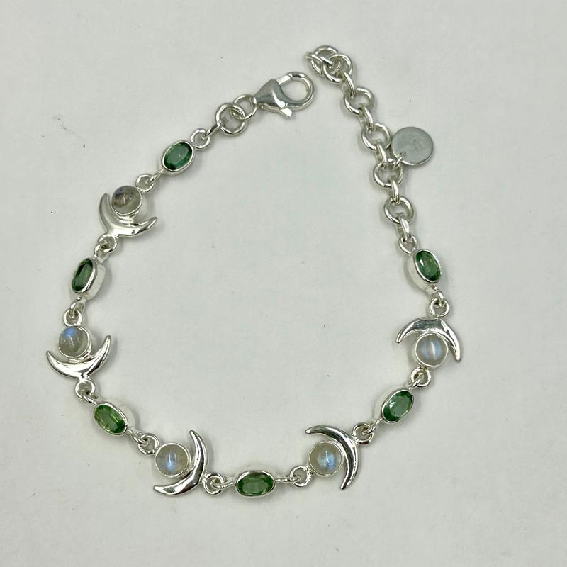 Multi-Faceted Green Kyanite With Rainbow Moonstone Moon Bracelets || Sterling Silver-Nature's Treasures