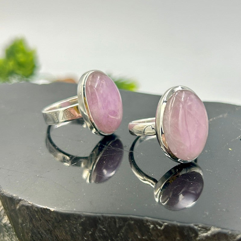 Polished Oval Kunzite Rings || .925 Sterling Silver-Nature's Treasures