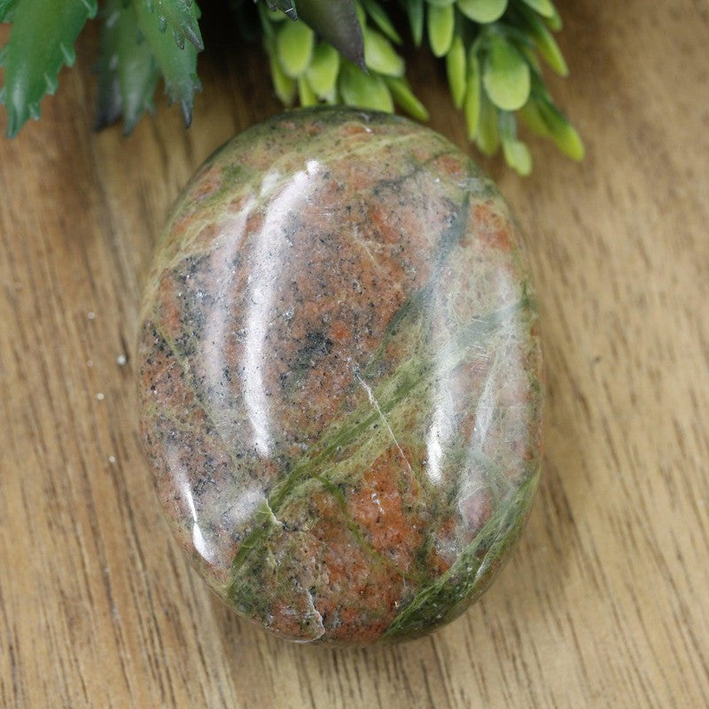 Polished Unakite Palm Stones || Balance || India-Nature's Treasures