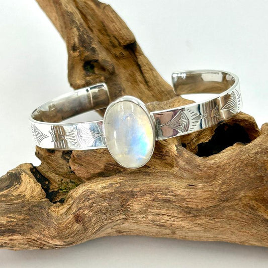 Silver Cuff Rainbow Moonstone Bracelets || .925 Sterling Silver-Nature's Treasures