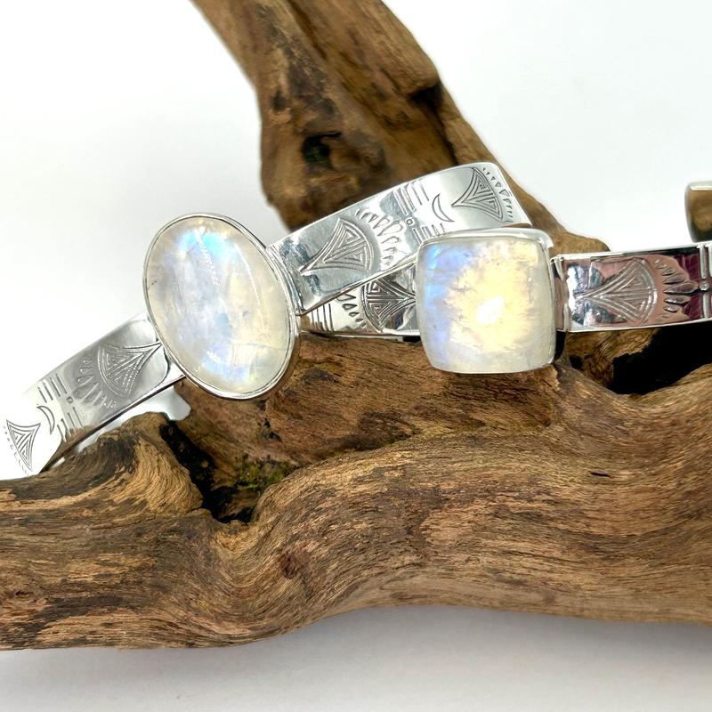 Silver Cuff Rainbow Moonstone Bracelets || .925 Sterling Silver-Nature's Treasures