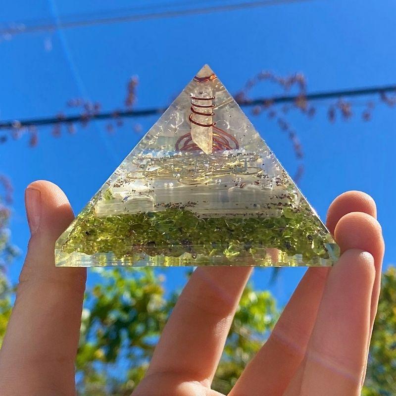 EMF Protection Orgonite Pyramid Peridot, Selenite, Quartz, Copper w/ Metatron Symbol || 75MM-Nature's Treasures