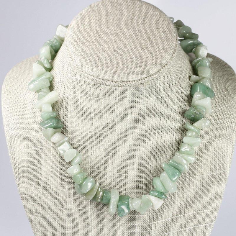 Green Aventurine Chunky Chip Adjustable Choker Necklace-Nature's Treasures