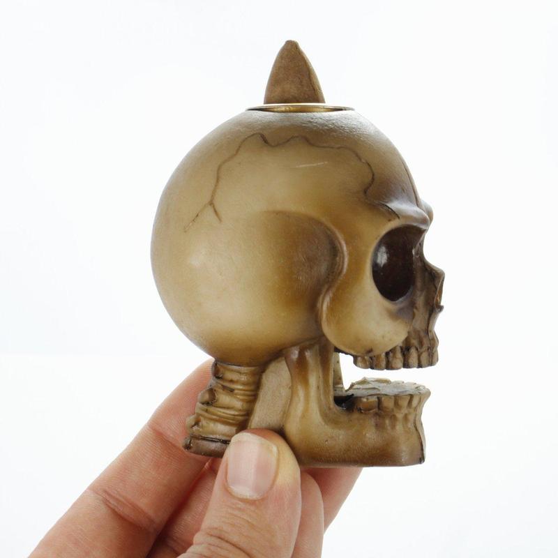 Skull Backflow Incense Burner LED-Nature's Treasures