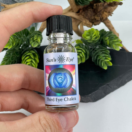 Sun's Eye "Third Eye Chakra" Oil-Nature's Treasures