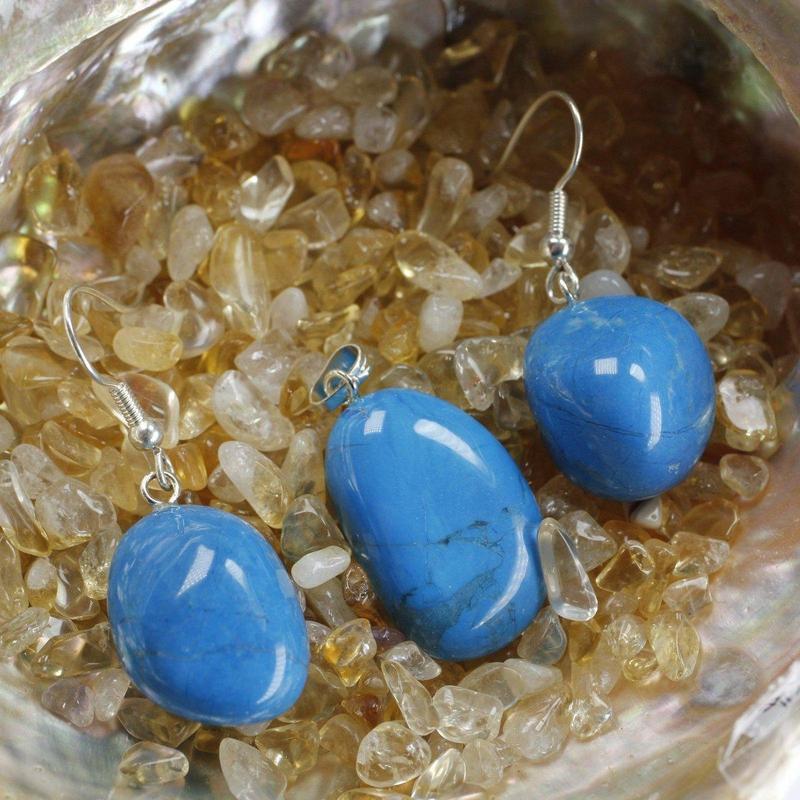 Blue Dyed Howlite Tumble Stone Jewelry Set || Pendant & Earrings-Nature's Treasures
