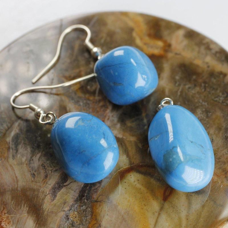 Blue Dyed Howlite Tumble Stone Jewelry Set || Pendant & Earrings-Nature's Treasures