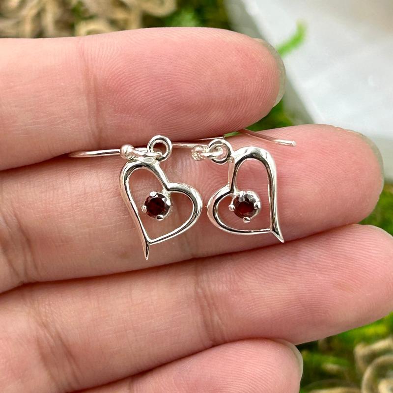 Dainty Faceted Garnet Heart French Hook Earrings || .925 Sterling Silver-Nature's Treasures