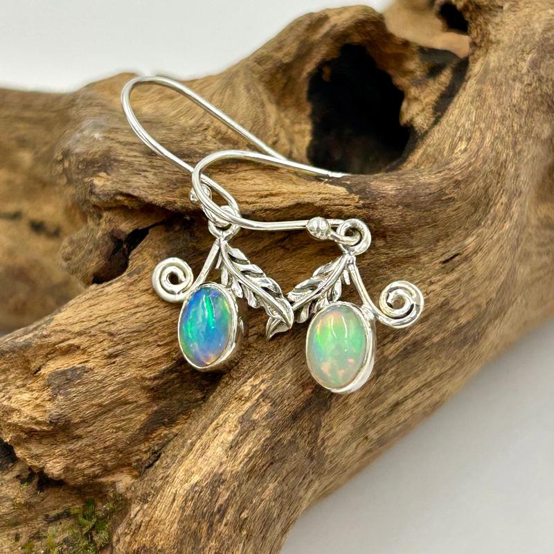 Precious Drops in Labradorite & Pearl Precious Drops in Labradorite & Pearl