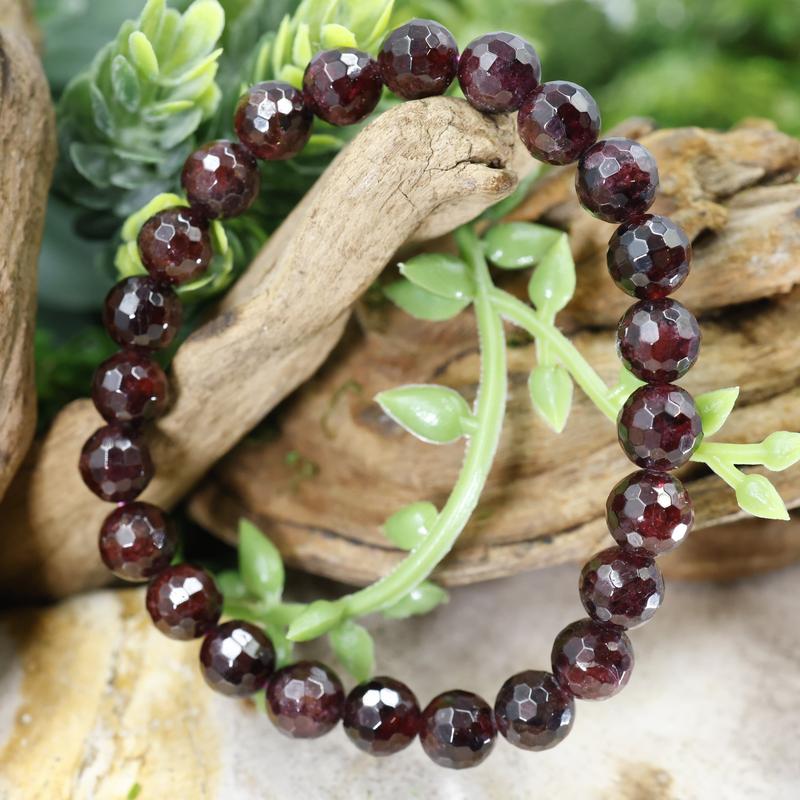 Faceted Unisex Gemstone Power Bracelets || Garnet-Nature's Treasures