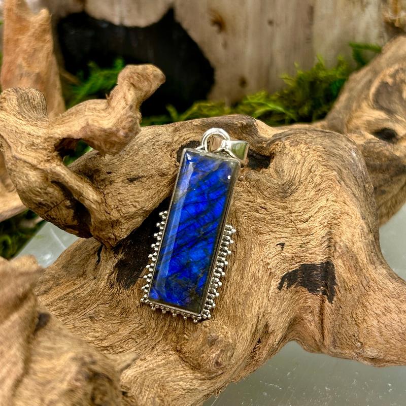 Flashy Labradorite Rectangle Pendant || .925 Sterling Silver-Nature's Treasures