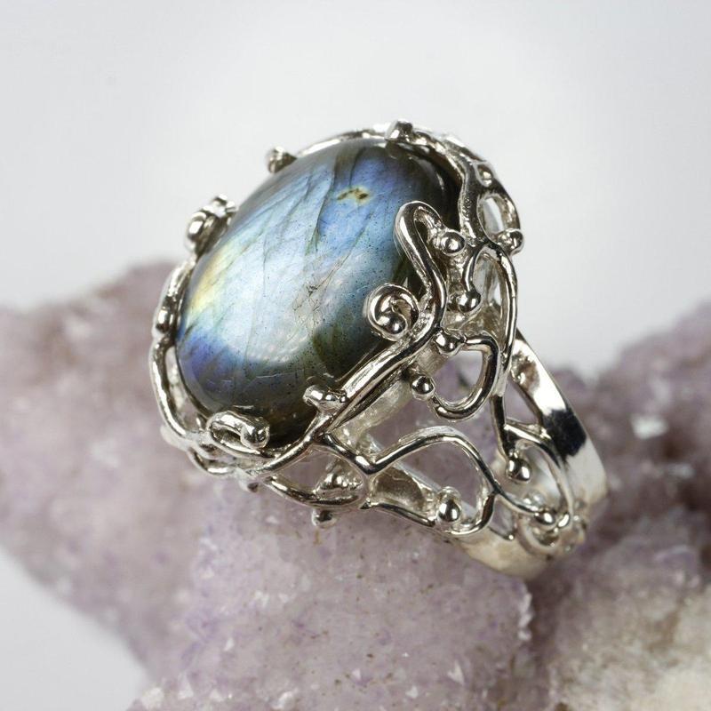 Garden Vine Labradorite Ring || .925 Sterling Silver-Nature's Treasures