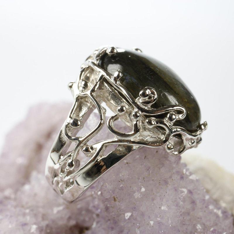 Garden Vine Labradorite Ring || .925 Sterling Silver-Nature's Treasures