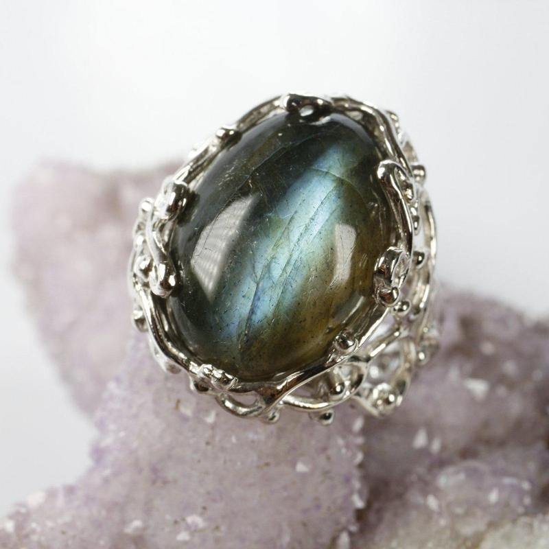 Garden Vine Labradorite Ring || .925 Sterling Silver-Nature's Treasures