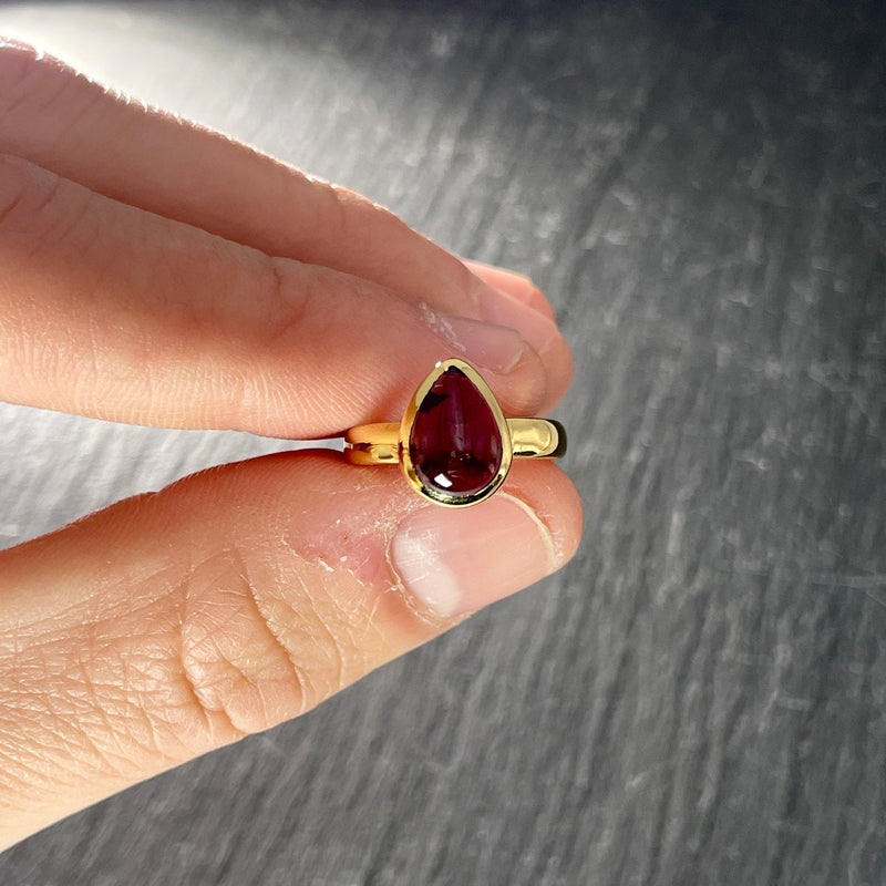 Gemy Red Garnet Ring ||14K Vermeil Yellow Gold || Sri Lanka-Nature's Treasures