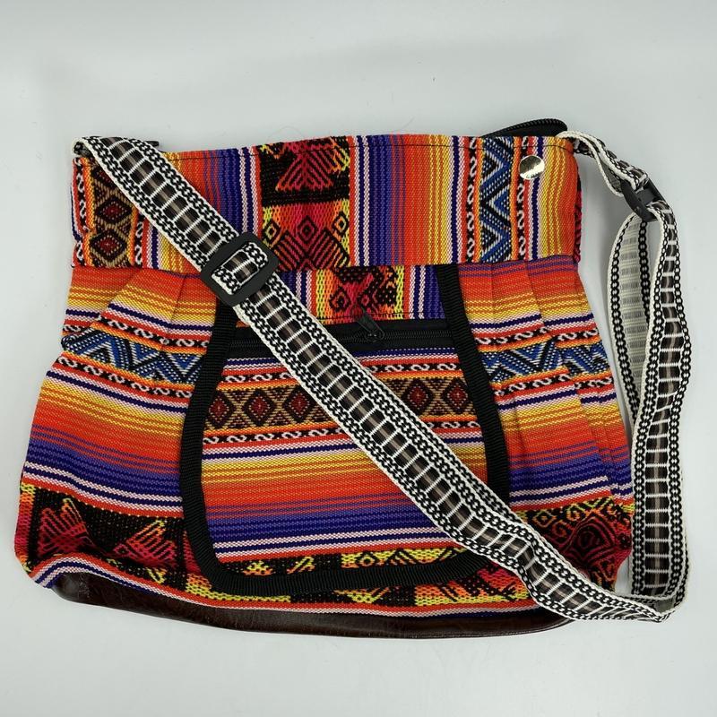 Handmade Peruvian "Eva" Side Cross Body Purse || Peru-Nature's Treasures
