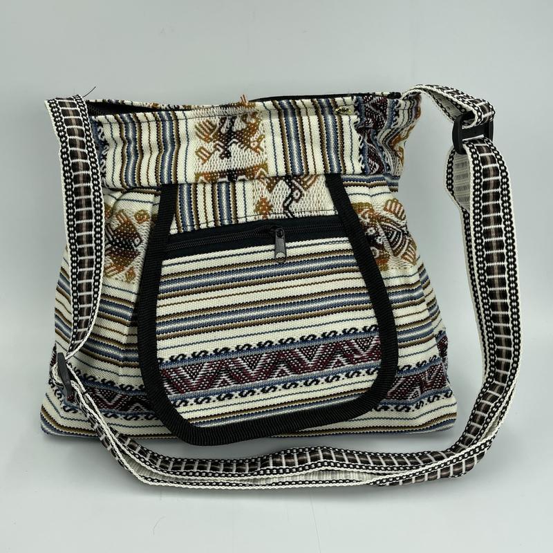 Handmade Peruvian "Eva" Side Cross Body Purse || Peru-Nature's Treasures