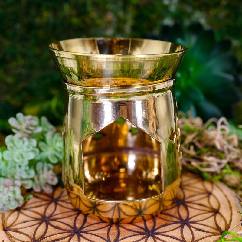 Jali Cut Brass Lamp || Resin & Candle Holder-Nature's Treasures