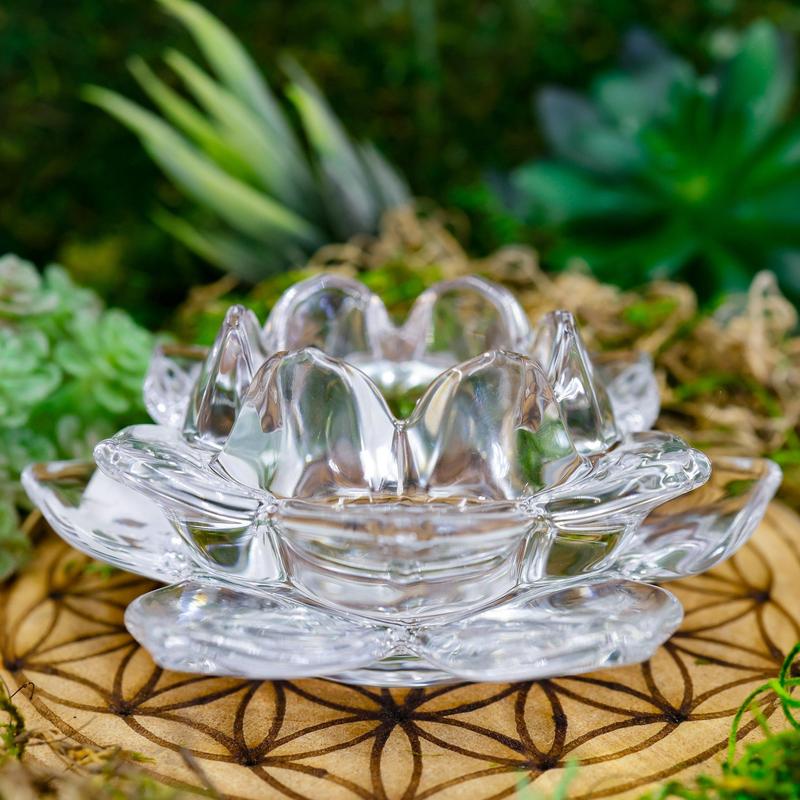 Lotus Design Glass Tea-Light Candle Holder-Nature's Treasures