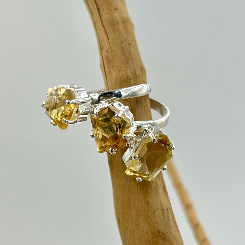 Multi-Faceted Free Form Citrine Prong Rings || .925 Sterling Silver-Nature's Treasures