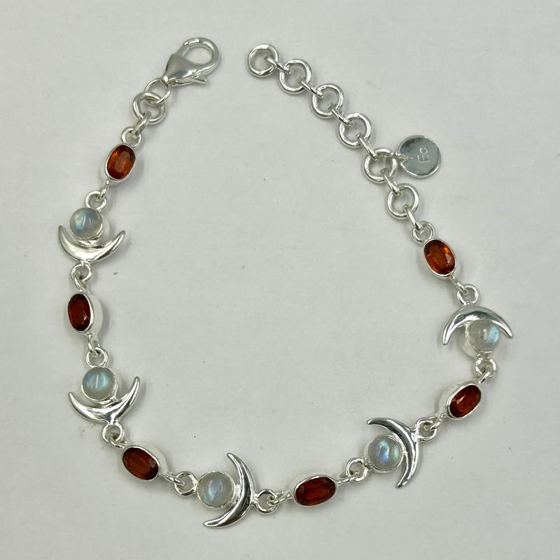 Multi-Faceted Orange Kyanite With Rainbow Moonstone Moon Bracelets || Sterling Silver-Nature's Treasures