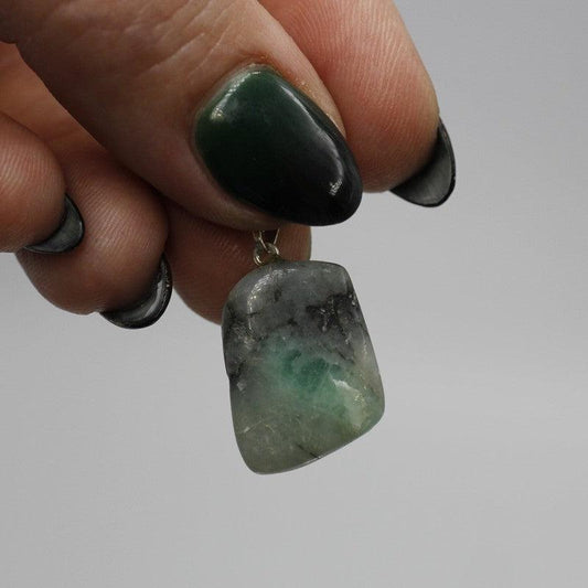 Natural Emerald Pendants || .925 Sterling Silver-Nature's Treasures