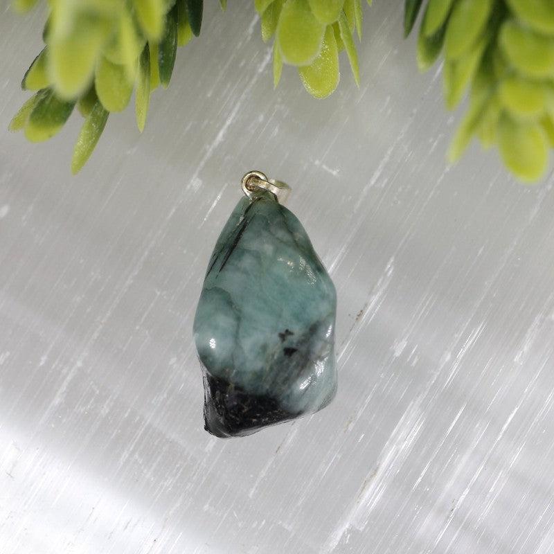 Natural Emerald Pendants || .925 Sterling Silver-Nature's Treasures