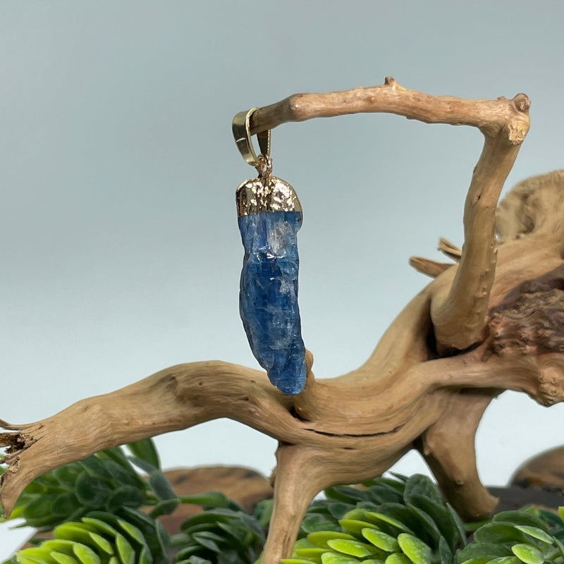 Natural Rough Blue Kyanite Gold Plated Pendant || Small || Lucid Dreaming