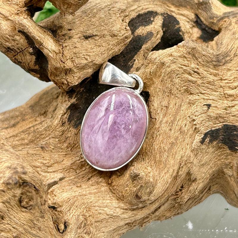 Oval Shaped Kunzite Pendants || .925 Sterling Silver-Nature's Treasures