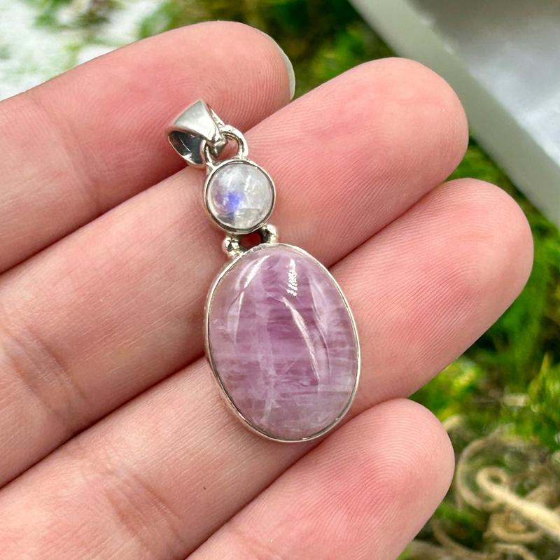 Oval Shaped Kunzite With Moonstone Pendants || .925 Sterling Silver-Nature's Treasures