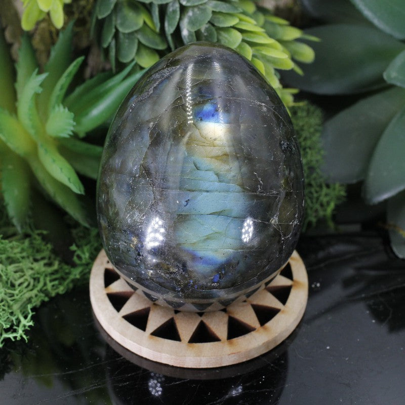 Polished Labradorite Eggs || Psychic Protection || Madagascar-Nature's Treasures