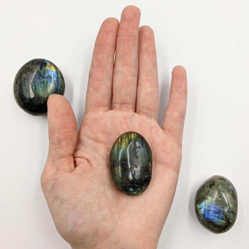 Polished Labradorite Palm Stones || Empathic Protection || Madagascar-Nature's Treasures