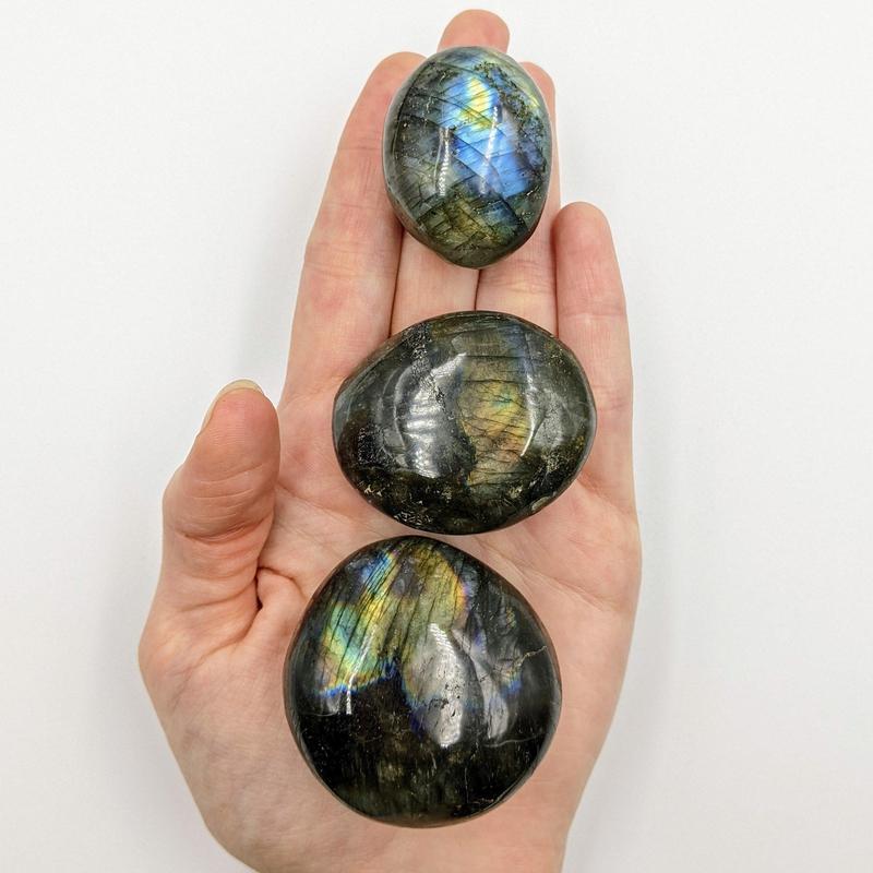 Polished Labradorite Palm Stones || Empathic Protection || Madagascar-Nature's Treasures