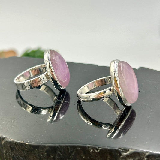 Polished Oval Kunzite Rings || .925 Sterling Silver-Nature's Treasures