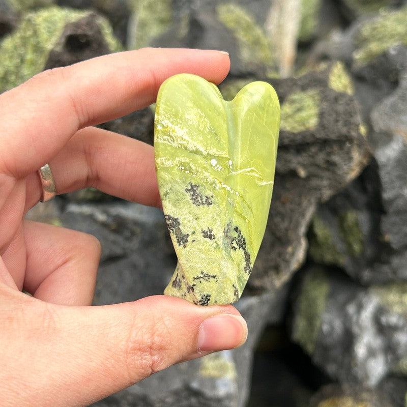 Polished Serpentine Angel Carvings || Peru-Nature's Treasures
