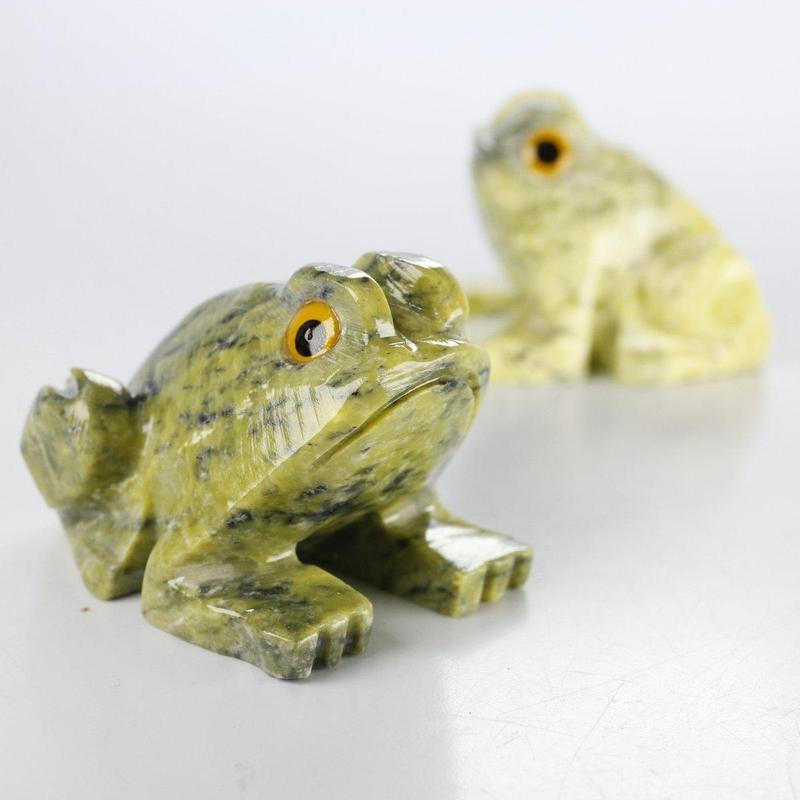 Polished Serpentine Frog Carvings || Peru-Nature's Treasures