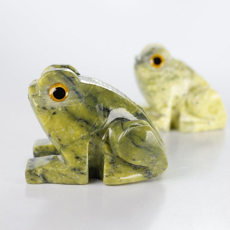 Polished Serpentine Frog Carvings || Peru-Nature's Treasures