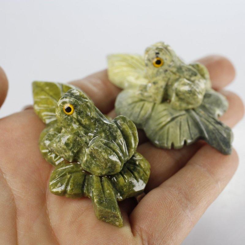 Polished Serpentine Frog On Lilly Pad Carvings || Peru-Nature's Treasures
