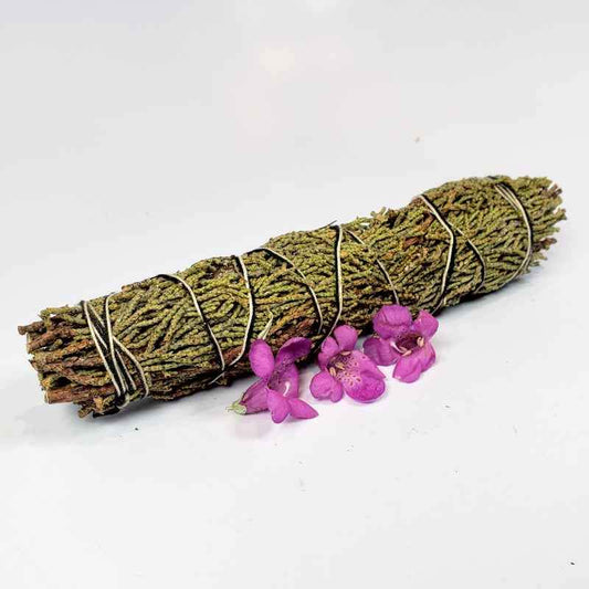 SHOW PRODUCT - Juniper Smudge Bundle Large-Nature's Treasures