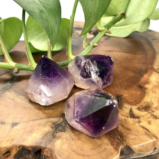 SHOW PRODUCT: Sirius Amethyst Points-Nature's Treasures
