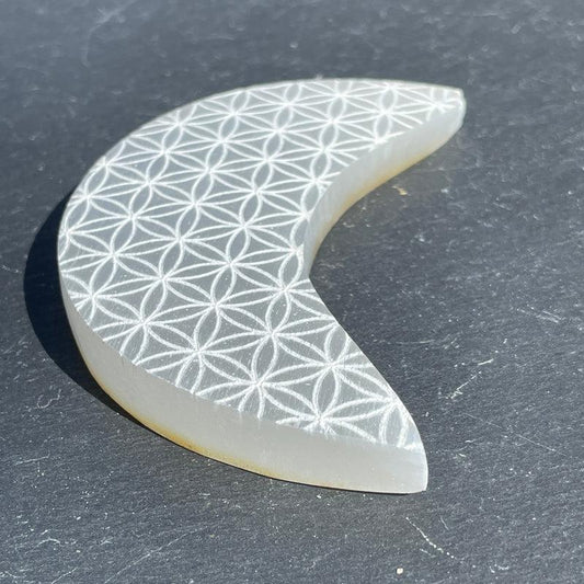 Selenite Satin Spar Moon Charging Plate With Flower Of Life || Morocco-Nature's Treasures