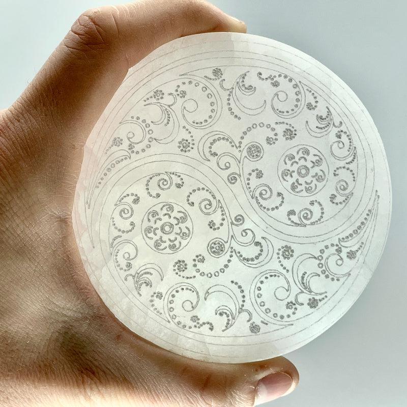 Selenite Satin Spar Round Charging Plates || Aura Cleansing-Nature's Treasures