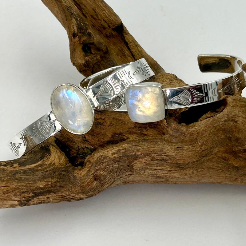Silver Cuff Rainbow Moonstone Bracelets || .925 Sterling Silver-Nature's Treasures