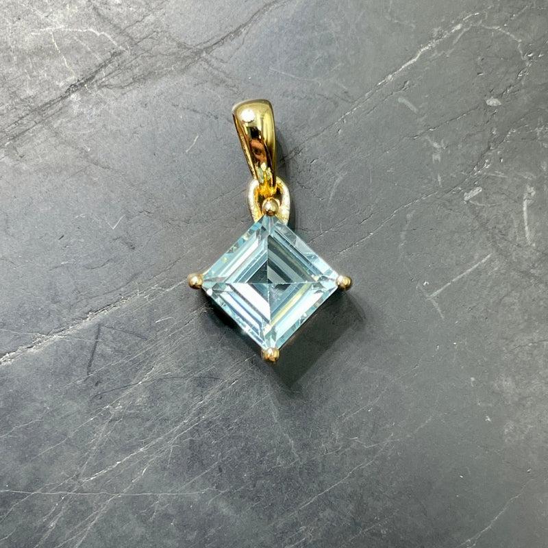 Sky Blue Topaz Faceted Dainty Pendants | 14k Vermeil Gold | Brazil-Nature's Treasures