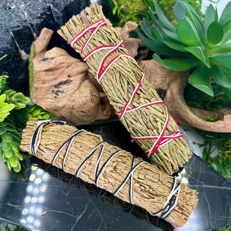 Smudge Bundle Sticks || Flat Cedar Leaf-Nature's Treasures