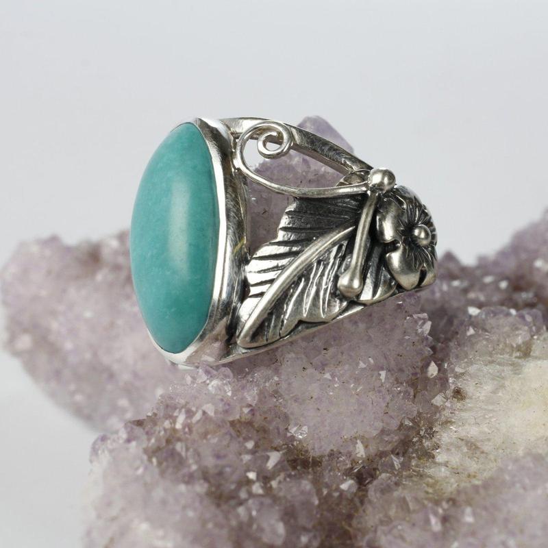 Turquoise Floral Design Ring || .925 Sterling Silver || Anxiety Calmer-Nature's Treasures