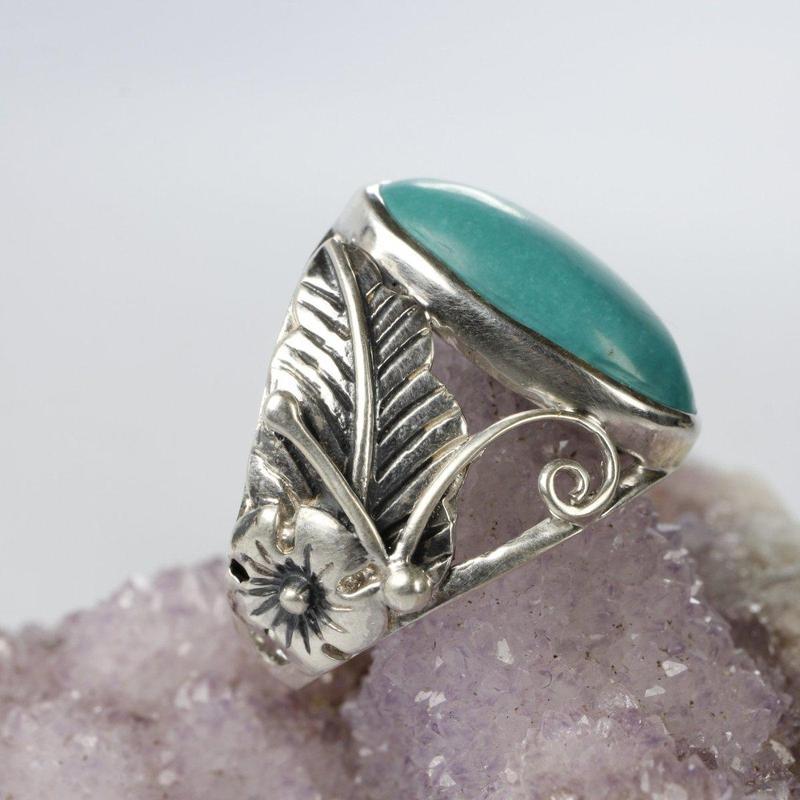 Turquoise Floral Design Ring || .925 Sterling Silver || Anxiety Calmer-Nature's Treasures