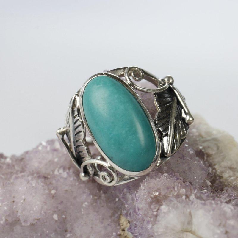Turquoise Floral Design Ring || .925 Sterling Silver || Anxiety Calmer-Nature's Treasures
