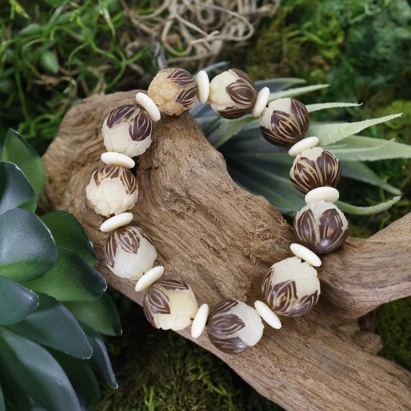 Unisex Bodhi Seed Carved Lotus Flower Bracelet